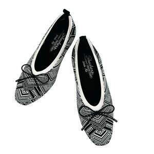 NWOT Skechers Wide Cleo Snip Sweet Class knit women’s skimmers ballet flat